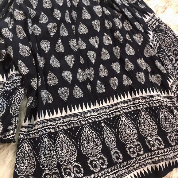 En Creme ASOS Boho Bandana Print Dark Blue & White Cold Shoulder Shift Dress - Picture 12 of 12